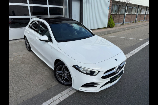 Mercedes-Benz A-Klasse 200 AMG PDC+CAM/LEER/NAVI/AMG18/PANO
