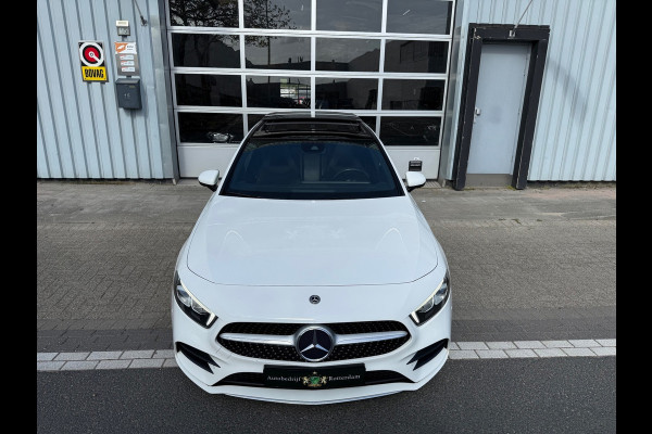 Mercedes-Benz A-Klasse 200 AMG PDC+CAM/LEER/NAVI/AMG18/PANO