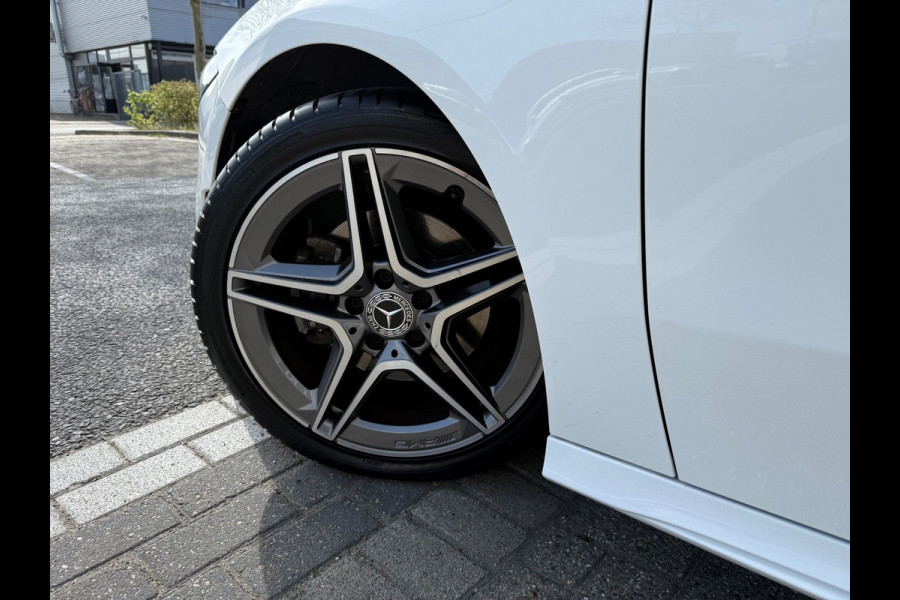 Mercedes-Benz A-Klasse 200 AMG PDC+CAM/LEER/NAVI/AMG18/PANO