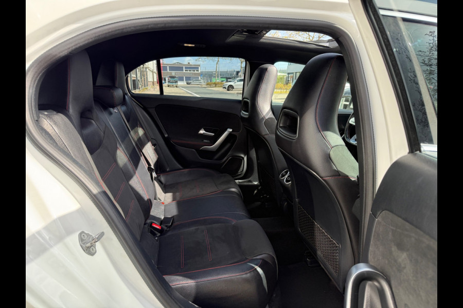 Mercedes-Benz A-Klasse 200 AMG PDC+CAM/LEER/NAVI/AMG18/PANO