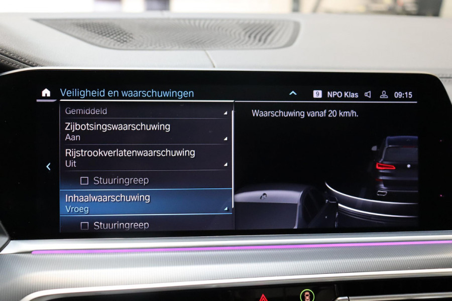 BMW X5 xDrive45e High Executive M Sport Pakket Automaat / Live Cockpit Professional / Head-Up Display / Driving Assistant Professional / Warmtecomfortpakket / Stoelventilatie / Luchtvering / 22 Inch / Panoramadak / M Sportremsysteem / Adaptieve LED-koplamp / Comfortstoelen / Shadow Line