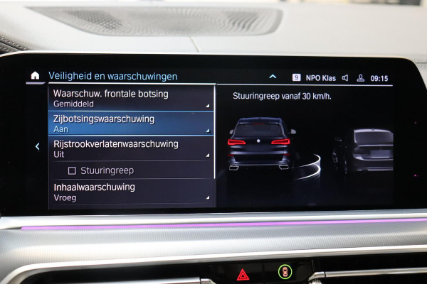 BMW X5 xDrive45e High Executive M Sport Pakket Automaat / Live Cockpit Professional / Head-Up Display / Driving Assistant Professional / Warmtecomfortpakket / Stoelventilatie / Luchtvering / 22 Inch / Panoramadak / M Sportremsysteem / Adaptieve LED-koplamp / Comfortstoelen / Shadow Line