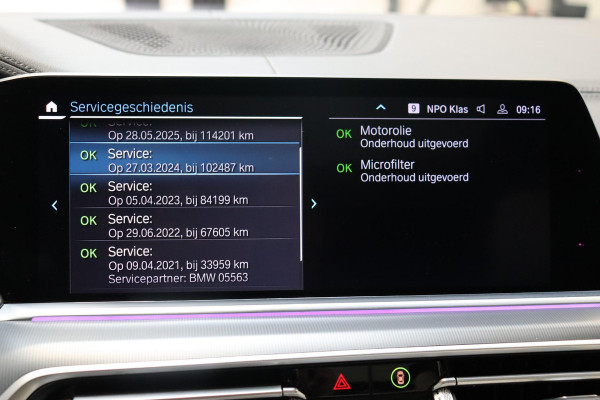 BMW X5 xDrive45e High Executive M Sport Pakket Automaat / Live Cockpit Professional / Head-Up Display / Driving Assistant Professional / Warmtecomfortpakket / Stoelventilatie / Luchtvering / 22 Inch / Panoramadak / M Sportremsysteem / Adaptieve LED-koplamp / Comfortstoelen / Shadow Line