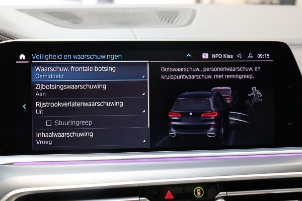 BMW X5 xDrive45e High Executive M Sport Pakket Automaat / Live Cockpit Professional / Head-Up Display / Driving Assistant Professional / Warmtecomfortpakket / Stoelventilatie / Luchtvering / 22 Inch / Panoramadak / M Sportremsysteem / Adaptieve LED-koplamp / Comfortstoelen / Shadow Line