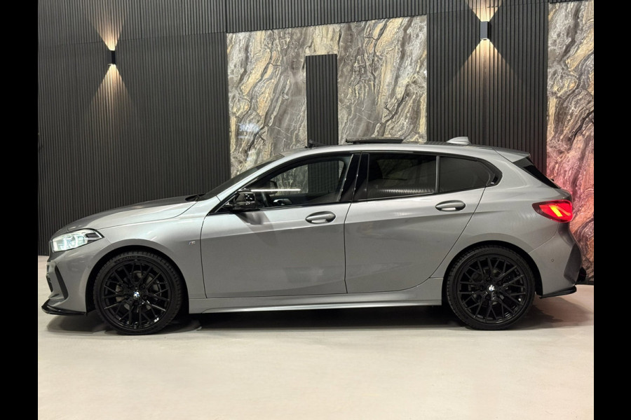 BMW 1-serie 118i M Sport|PANO|135M Pack|VIRTUAL|SFEER||BOMVOL