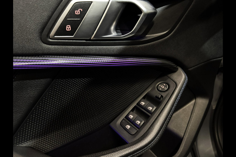 BMW 1-serie 118i M Sport|PANO|135M Pack|VIRTUAL|SFEER||BOMVOL