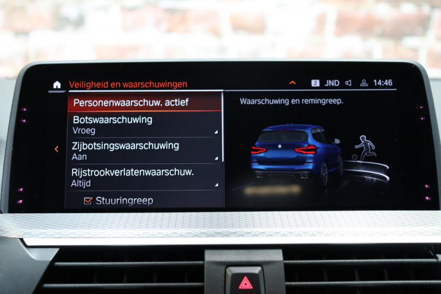 BMW X3 xDrive20i High Executive M Sport Pakket Automaat / Live Cockpit Professional / Driving Assistant Plus / Trekhaak / Adaptieve LED-koplamp / Leder / Hifi / 20 Inch / Stoelverwarming / Achteruitrijcamera / Extra Getint Glas / Shadow Line / DAB / Geluidsisolerende Ruiten