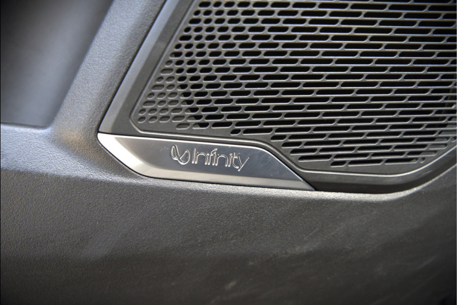 Lynk & Co 01 1.5 | Panoramadak | Stoelverwarming | Keyless | Apple Carplay | Adaptive Cruise Control | Infinity | Navigatie | Camera | Parkeersensoren