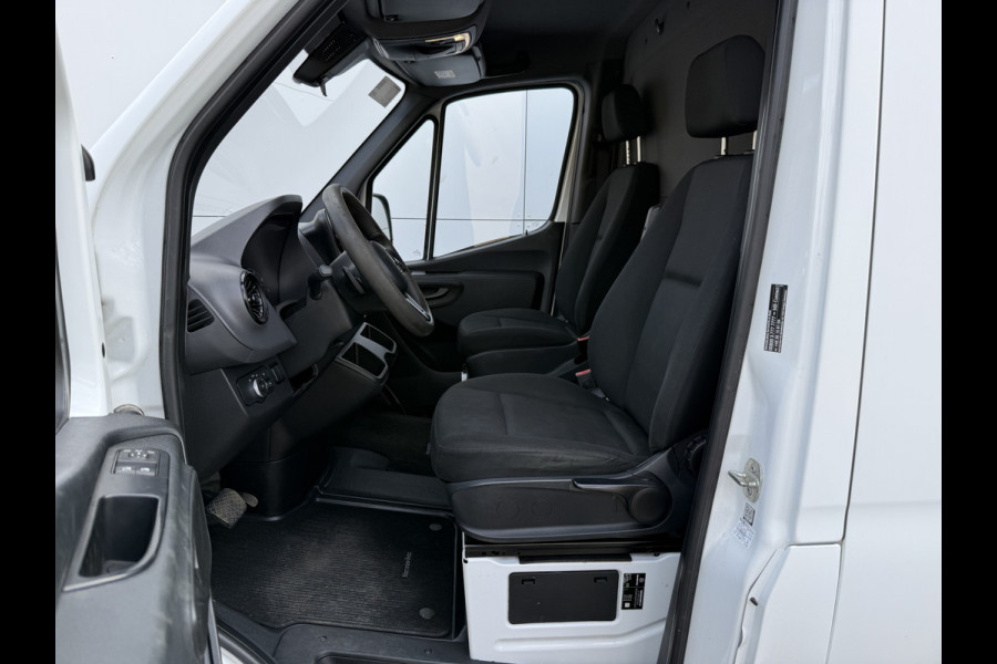 Mercedes-Benz Sprinter 317 1.9 CDI Automaat L3H2 Trekhaak 3.5t Climate Control Cruise Control Carplay Camera