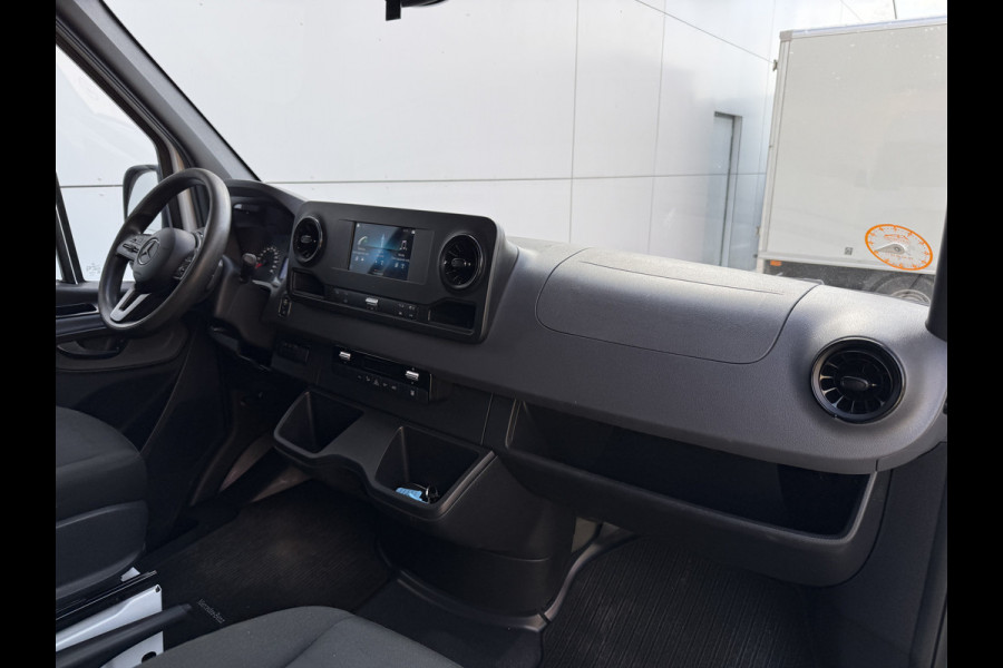 Mercedes-Benz Sprinter 317 1.9 CDI Automaat L3H2 Trekhaak 3.5t Climate Control Cruise Control Carplay Camera
