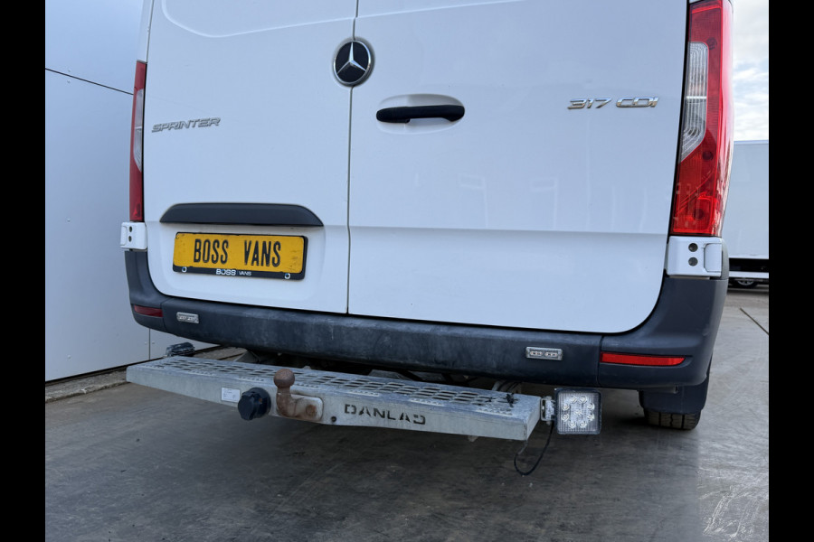 Mercedes-Benz Sprinter 317 1.9 CDI Automaat L3H2 Trekhaak 3.5t Climate Control Cruise Control Carplay Camera