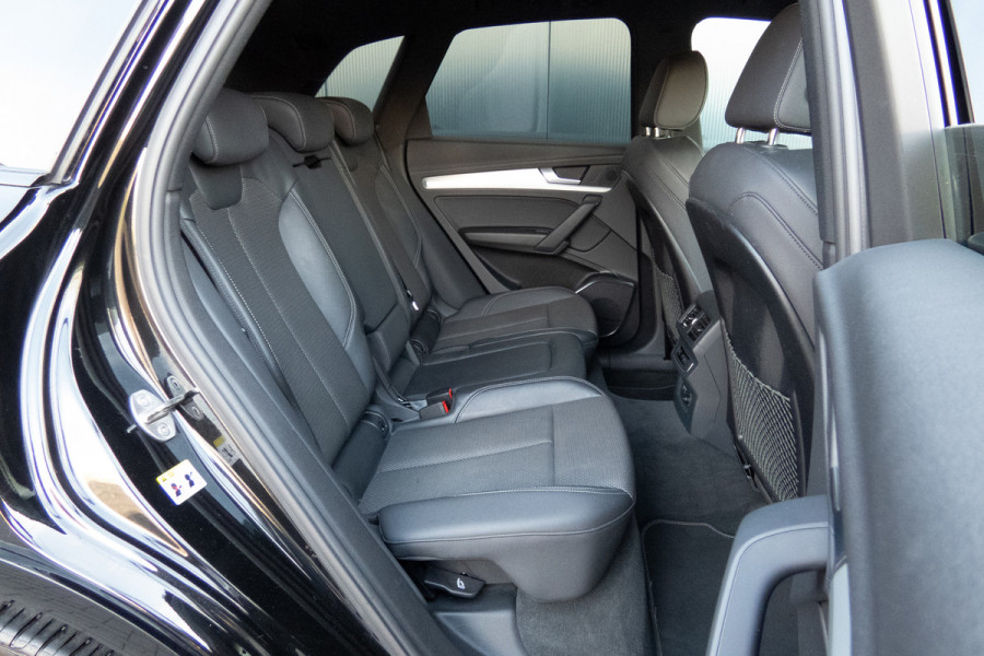 Audi Q5 55 TFSI e quattro Competition | LUCHTVERING | ACC | ELEKTRISCH VERSTELBARE STOELEN | MEMORY | CAMERA