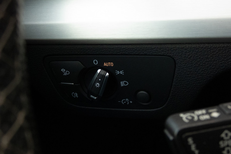 Audi Q5 55 TFSI e quattro Competition | LUCHTVERING | ACC | ELEKTRISCH VERSTELBARE STOELEN | MEMORY | CAMERA