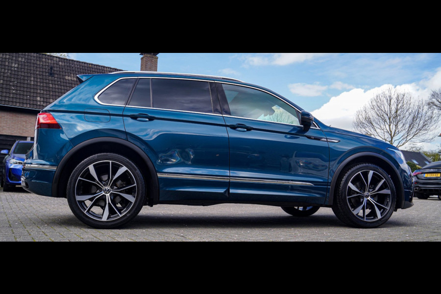 Volkswagen Tiguan 1.5 TSI R-line | FACELIFT Model 2021 | IQ Light | Stuurwielverwarming | 360 Camera| Achterbankverwarming |