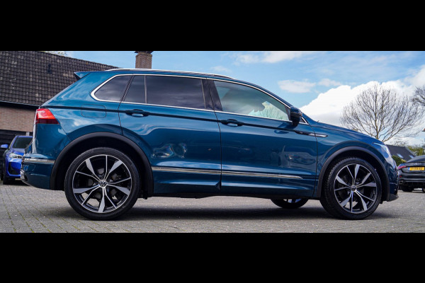 Volkswagen Tiguan 1.5 TSI R-line | FACELIFT Model 2021 | IQ Light | Stuurwielverwarming | 360 Camera| Achterbankverwarming |