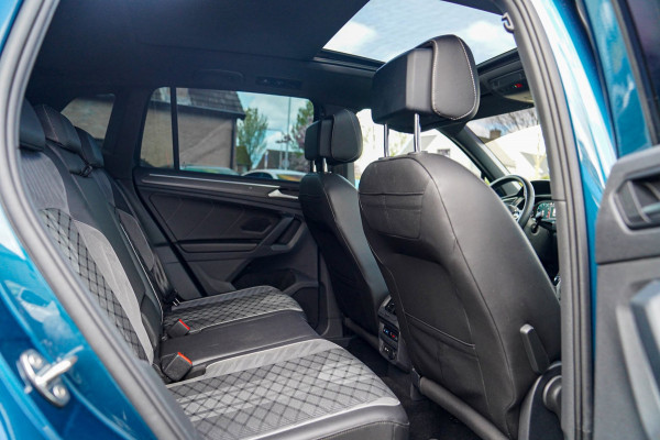 Volkswagen Tiguan 1.5 TSI R-line | FACELIFT Model 2021 | IQ Light | Stuurwielverwarming | 360 Camera| Achterbankverwarming |