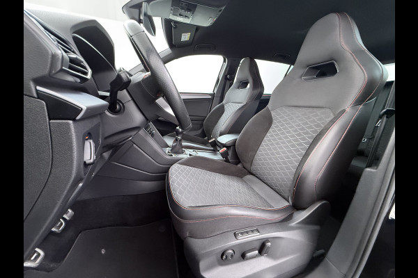 Seat Tarraco 1.5TSI FR Trekhaak Navi Adap.Cruise 360°Camera Elek.Stoel+Memory Ecc Apple Carplay Android Auto Business Intense Licht-/regensensor Lmv Led Isofix DAB Keyless Dodehoek detector Rijstrooksensor 1.800KG Trekgewicht 1e Eigenaar Dealeronderhouden Origineel Nederlandse Auto