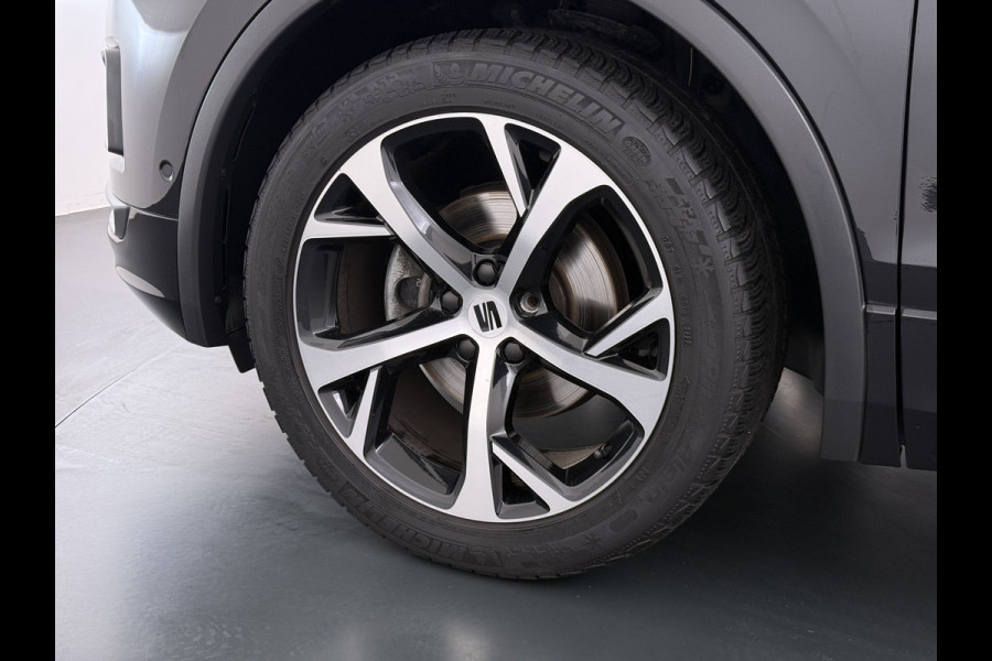 Seat Tarraco 1.5TSI FR Trekhaak Navi Adap.Cruise 360°Camera Elek.Stoel+Memory Ecc Apple Carplay Android Auto Business Intense Licht-/regensensor Lmv Led Isofix DAB Keyless Dodehoek detector Rijstrooksensor 1.800KG Trekgewicht 1e Eigenaar Dealeronderhouden Origineel Nederlandse Auto