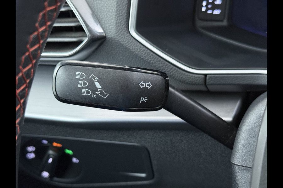 Seat Tarraco 1.5TSI FR Trekhaak Navi Adap.Cruise 360°Camera Elek.Stoel+Memory Ecc Apple Carplay Android Auto Business Intense Licht-/regensensor Lmv Led Isofix DAB Keyless Dodehoek detector Rijstrooksensor 1.800KG Trekgewicht 1e Eigenaar Dealeronderhouden Origineel Nederlandse Auto