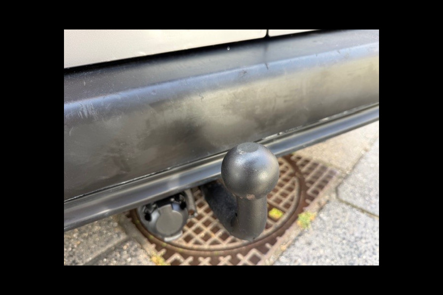 Peugeot Partner 1.6 BlueHDI Pro AIRCO I TREKHAAK I LAGE KILOMETERS I RONDOM KLEINE DEUKJES/KRASJES