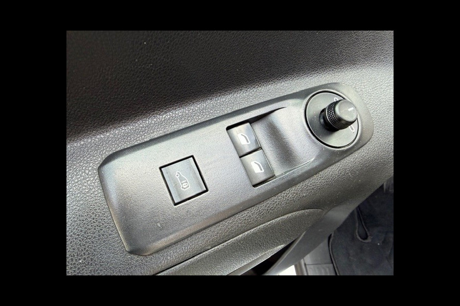 Peugeot Partner 1.6 BlueHDI Pro AIRCO I TREKHAAK I LAGE KILOMETERS I RONDOM KLEINE DEUKJES/KRASJES