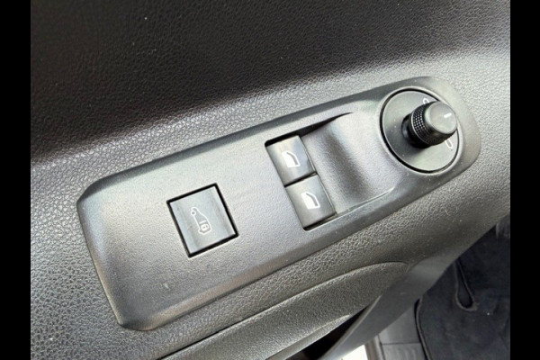 Peugeot Partner 1.6 BlueHDI Pro AIRCO I TREKHAAK I LAGE KILOMETERS I RONDOM KLEINE DEUKJES/KRASJES