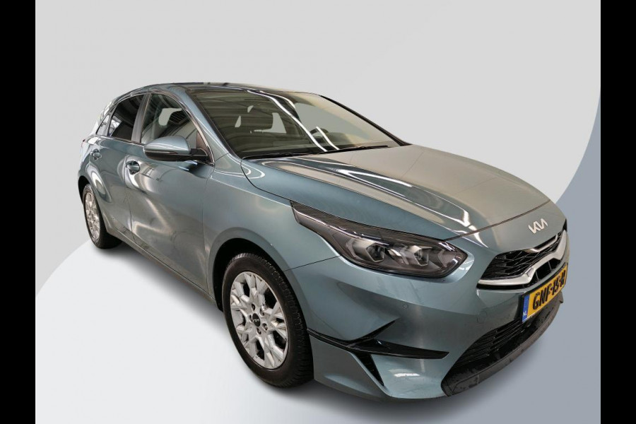 Kia Ceed 1.5 T-GDi DynamicPlusLine | 28000 KM | 140 PK | Virtual Cockpit | Navigatie | Stuurwielverwarming
