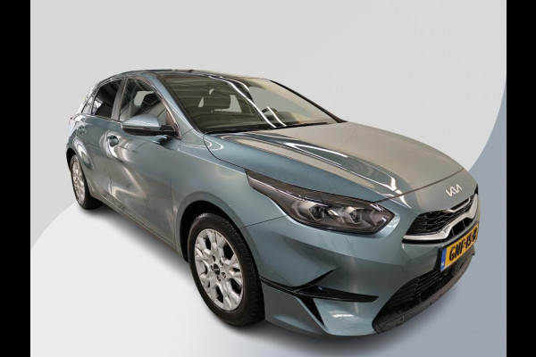 Kia Ceed 1.5 T-GDi DynamicPlusLine | 28000 KM | 140 PK | Virtual Cockpit | Navigatie | Stuurwielverwarming