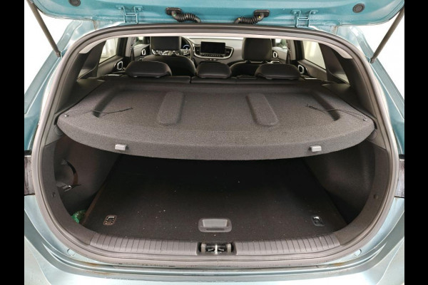 Kia Ceed 1.5 T-GDi DynamicPlusLine | 28000 KM | 140 PK | Virtual Cockpit | Navigatie | Stuurwielverwarming