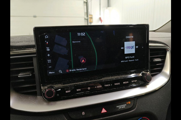Kia Ceed 1.5 T-GDi DynamicPlusLine | 28000 KM | 140 PK | Virtual Cockpit | Navigatie | Stuurwielverwarming
