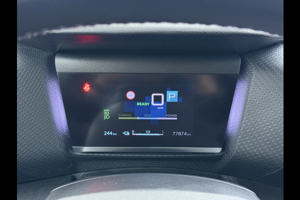 Citroën Ë-C4 50kWh SOH 100% Panorama-Schuifdak Stoel+Stuurverwarming Head-Up Display Adap.Cruise 360°Camera Apple Carplay Android Auto Navi E Keyless Lmv Led Isofix DAB Lane Assist Voorruitverwarming Regen-Lichtsensor Dodehoek detector Bluetooth Rijstrooksensor
