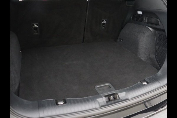 Ford Kuga 2.5 PHEV Titanium | SOH 91,5% | Trekhaak | Stoelverwarming | Adaptive cruise | Camera | Caplay | Navigatie | Dodehoek detectie | Keyless | Digital Cockpit | Achterbankverwarming | Plug In