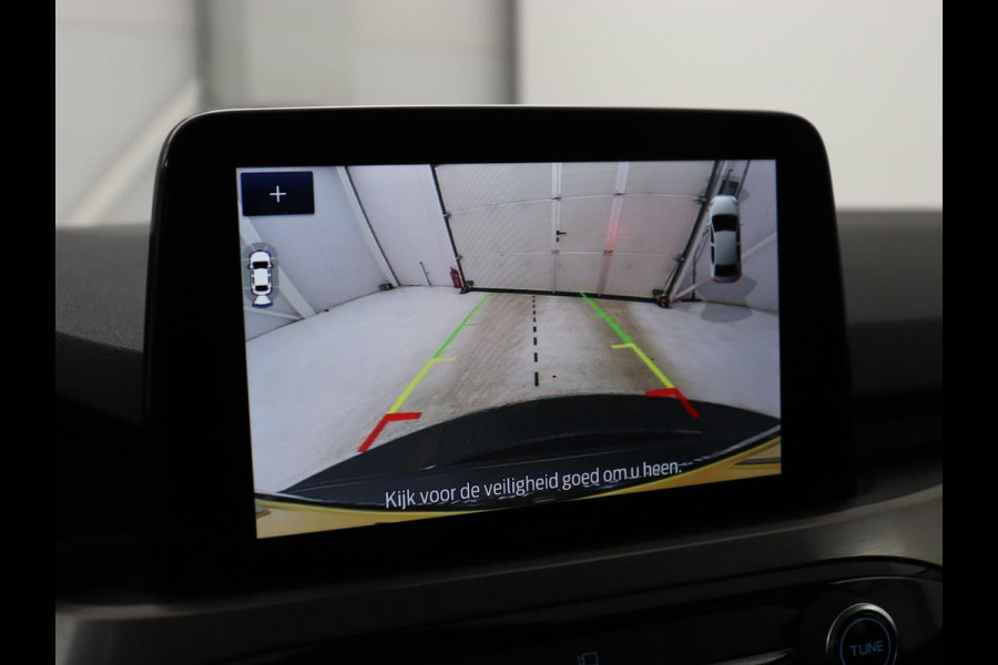 Ford Kuga 2.5 PHEV Titanium | SOH 91,5% | Trekhaak | Stoelverwarming | Adaptive cruise | Camera | Caplay | Navigatie | Dodehoek detectie | Keyless | Digital Cockpit | Achterbankverwarming | Plug In