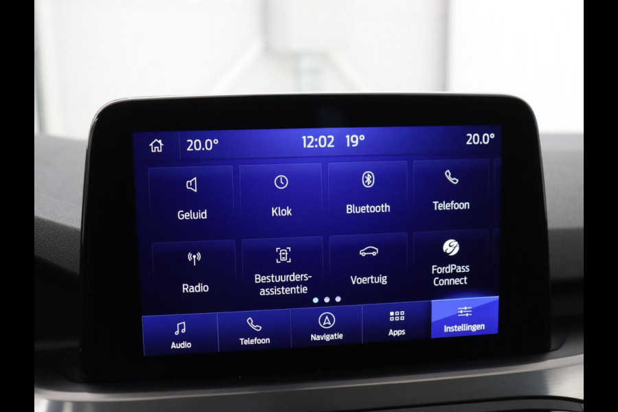 Ford Kuga 2.5 PHEV Titanium | SOH 91,5% | Trekhaak | Stoelverwarming | Adaptive cruise | Camera | Caplay | Navigatie | Dodehoek detectie | Keyless | Digital Cockpit | Achterbankverwarming | Plug In