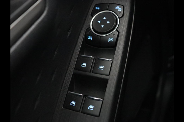 Ford Kuga 2.5 PHEV Titanium | SOH 91,5% | Trekhaak | Stoelverwarming | Adaptive cruise | Camera | Caplay | Navigatie | Dodehoek detectie | Keyless | Digital Cockpit | Achterbankverwarming | Plug In