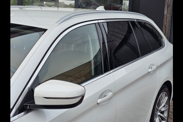 BMW 5 Serie Touring 520i High Executive Edition | Automaat | LED | Trekhaak | Parkeerhulp | Camera | Navi | Leder | Stoelverwarming |