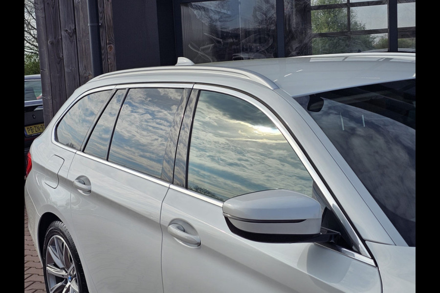 BMW 5 Serie Touring 520i High Executive Edition | Automaat | LED | Trekhaak | Parkeerhulp | Camera | Navi | Leder | Stoelverwarming |