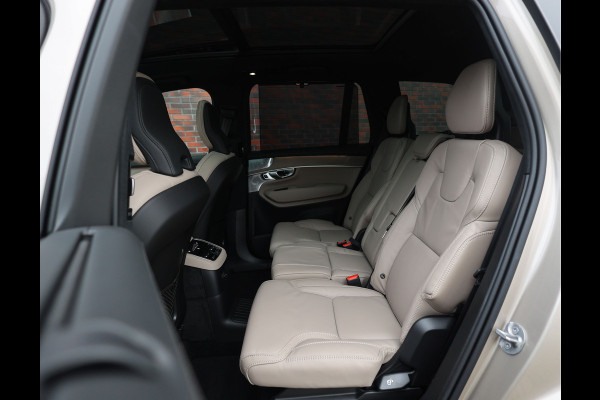 Volvo XC90 T8 AWD Ultra Dark | Direct rijden - Luchtvering - Trekhaak - Bowers&Wilkins