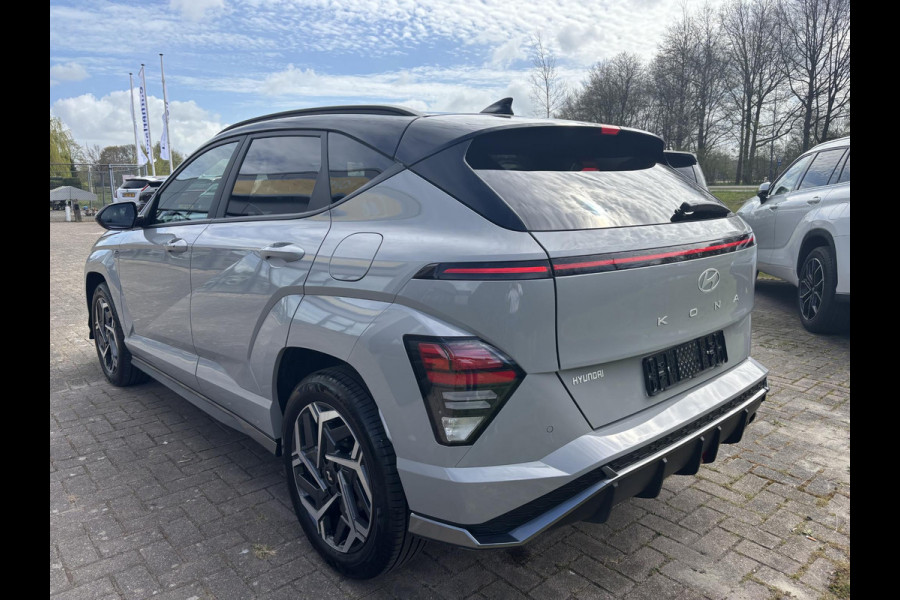 Hyundai Kona 1.6 T-GDI N Line 199pk versie! | Uniek in NL | Stoelverwarming | Adaptive Cruise Control | Elektrsich verstelbare stoelen | Dealer odnerhou