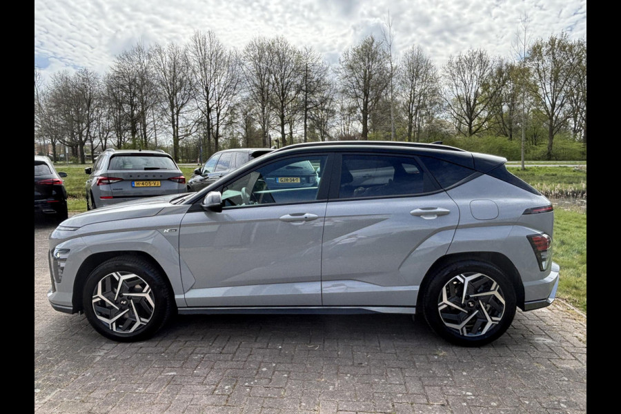 Hyundai Kona 1.6 T-GDI N Line 199pk versie! | Uniek in NL | Stoelverwarming | Adaptive Cruise Control | Elektrsich verstelbare stoelen | Dealer odnerhou