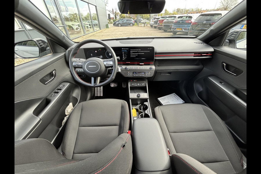 Hyundai Kona 1.6 T-GDI N Line 199pk versie! | Uniek in NL | Stoelverwarming | Adaptive Cruise Control | Elektrsich verstelbare stoelen | Dealer odnerhou