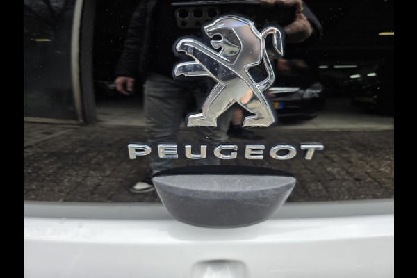 Peugeot 108 1.0 e-VTi Allure TOP! | 2E EIGENAAR | 12MND GARANTIE | CAMERA | LMV | KEYLESS |