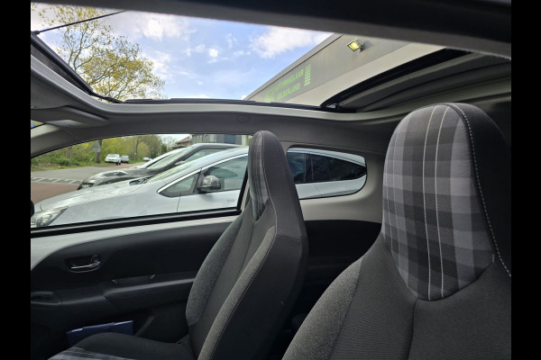 Peugeot 108 1.0 e-VTi Allure TOP! | 2E EIGENAAR | 12MND GARANTIE | CAMERA | LMV | KEYLESS |