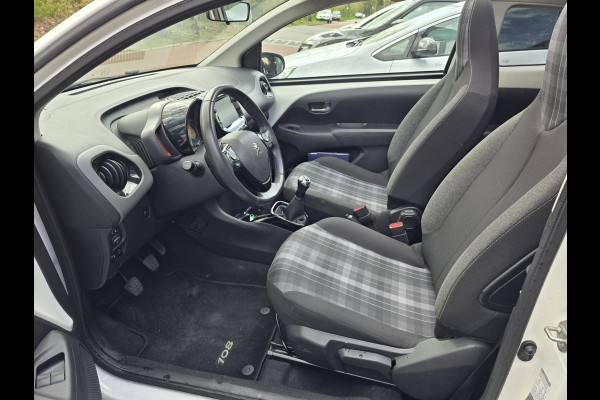 Peugeot 108 1.0 e-VTi Allure TOP! | 2E EIGENAAR | 12MND GARANTIE | CAMERA | LMV | KEYLESS |
