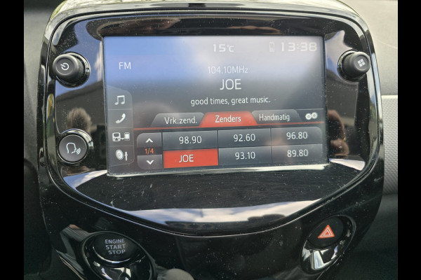 Peugeot 108 1.0 e-VTi Allure TOP! | 2E EIGENAAR | 12MND GARANTIE | CAMERA | LMV | KEYLESS |