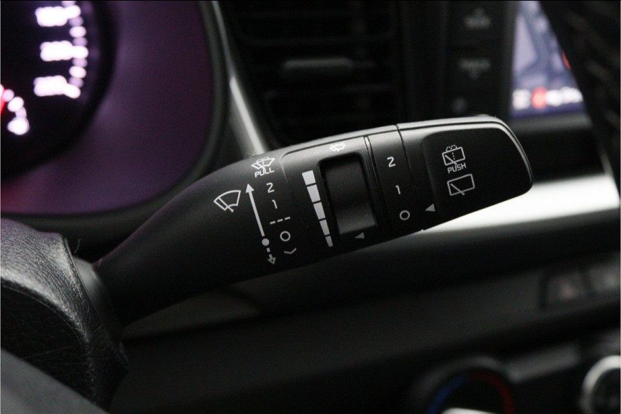 Kia Stonic 1.0 T-GDi DynamicLine - Navigatie - Airco - Cruise Control - Apple CarPlay/Android Auto - Camera - Fabrieksgarantie tot 03-2027