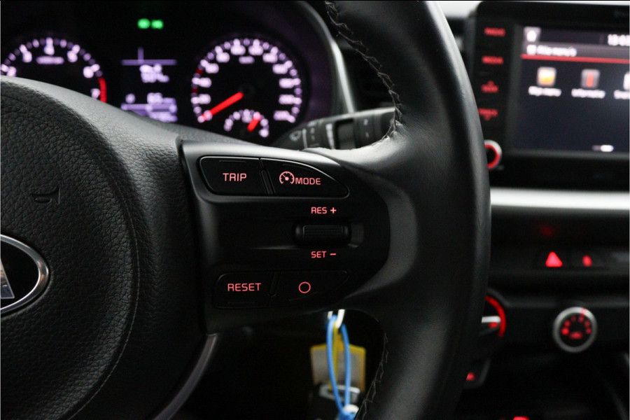 Kia Stonic 1.0 T-GDi DynamicLine - Navigatie - Airco - Cruise Control - Apple CarPlay/Android Auto - Camera - Fabrieksgarantie tot 03-2027