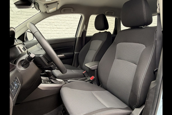 Suzuki Vitara 1.5 Hybrid Automaat Full led Adapt Cruise Clima Stoelverwarming Navigatie Carplay Dab+