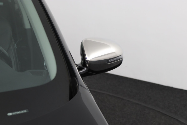 Kia Sportage 1.6 T-GDI DynamicPlusLine Automaat - Schuif-/kanteldak - Trekhaak - Keyless - Stoelverwarming - Apple CarPlay/Android Auto - Fabrieksgarantie tot 10-2026