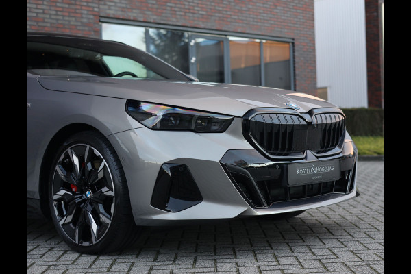 BMW 5 Serie Touring 550e xDrive | Oxid Grey - M Sport Pro